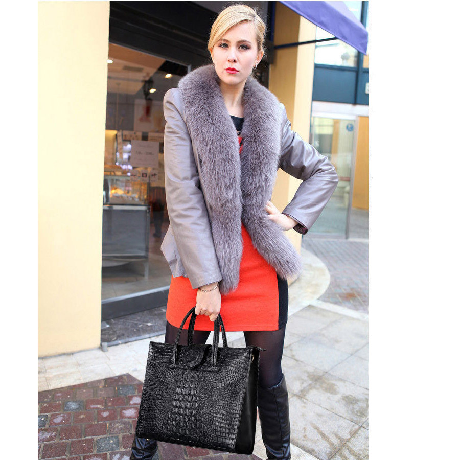 Луксозна дамска чанта от кожа модел dc255 от Via Vendiz в цвят черен Луксозна дамска чанта от кожа модел dc255 от Via Vendiz в цвят черен